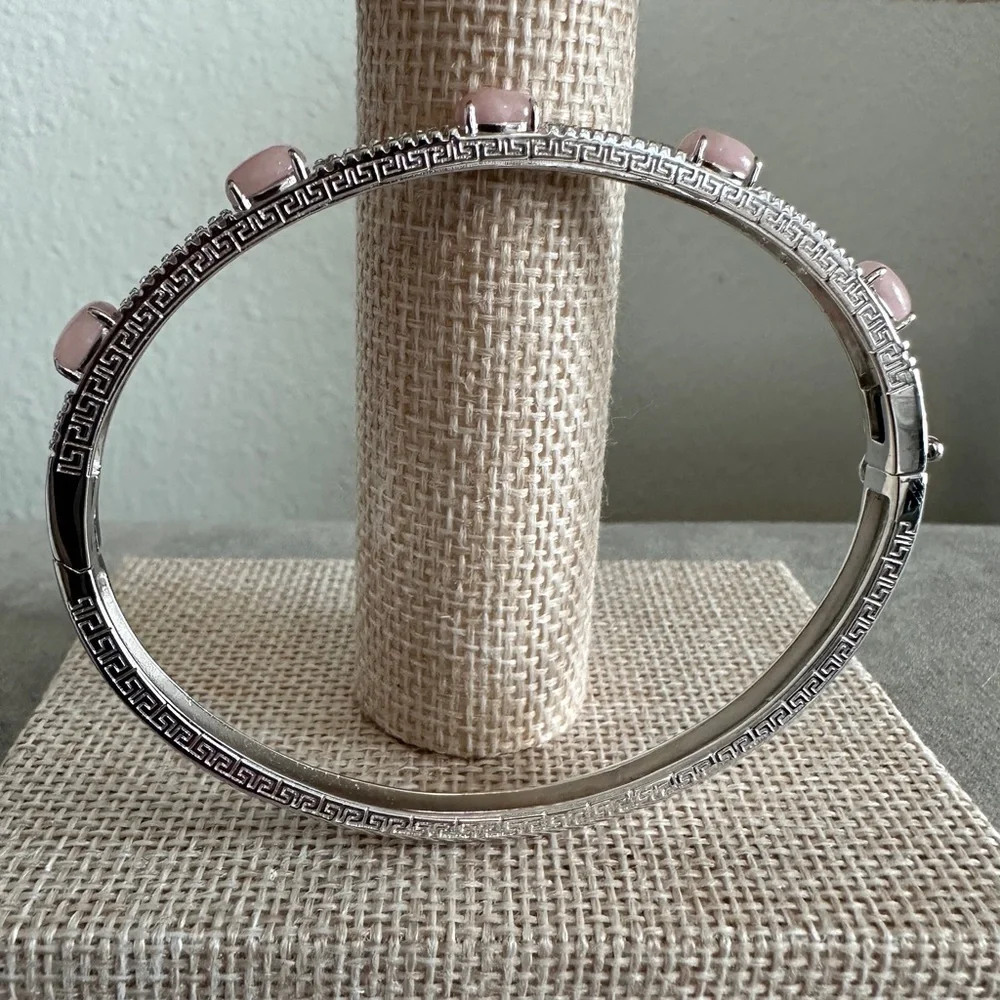 Jade of Yesteryear Sterling Silver Pink Jade Oval Bangle Bracelet, 7-3/4" - Picture 7 of 9